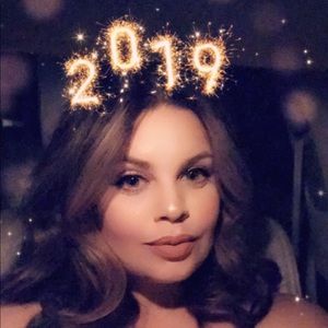 Meet your Posher, Natina